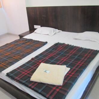 Hotel Raj Tourist, Nashik 3